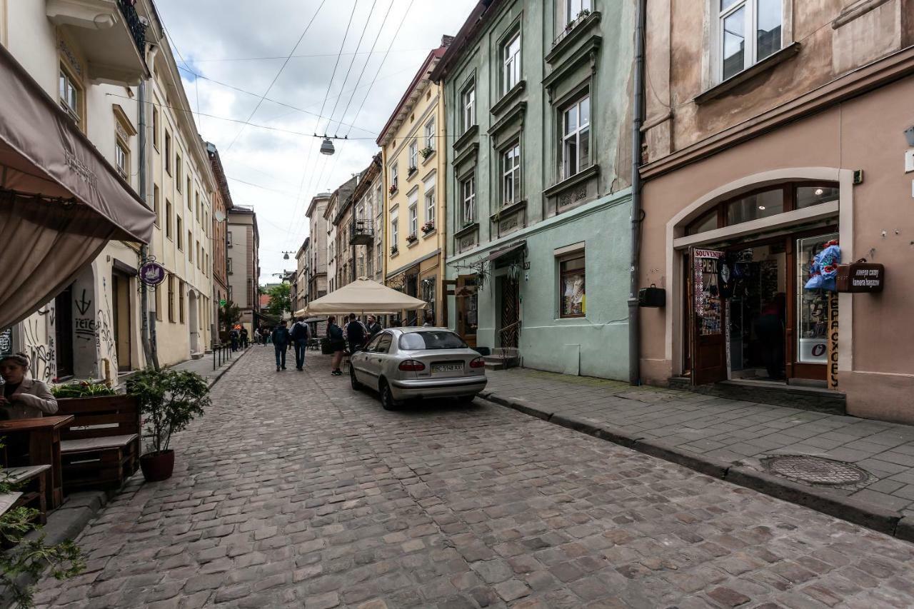 Central Apartments Rynok Lviv Eksteriør bilde